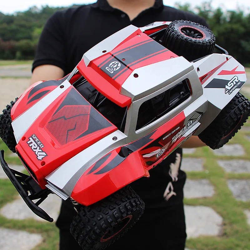 Super Large High-speed Remote Control Car Professional 1:12 Four-wheel Drive Climbing Off-road Racing Children's Toy Car Model
Super Large High-speed Remote Control Car Professional 1:12 Four-wheel Drive Climbing Off-road Racing Children's Toy Car Model