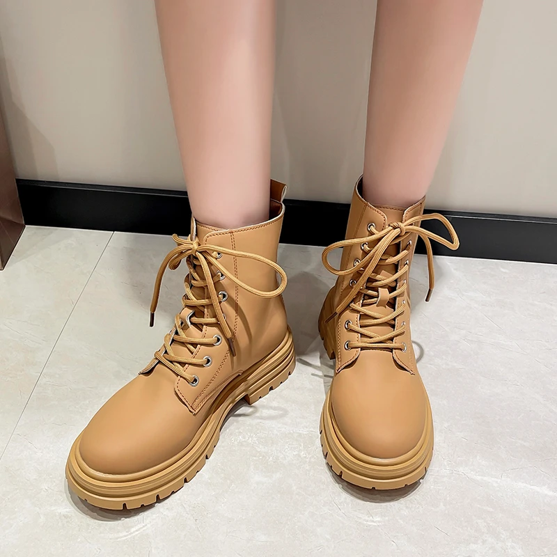 

Women Motorcycle Boots Platform Thick Sole Heel Ankle Boots Round Toe Lace Up Ladies Boots Autumn Winter Apricot