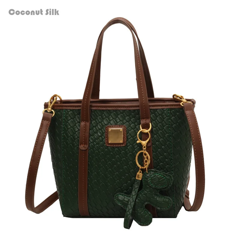 

CoCoS 2024 New Temperament Commuter Women's Large Capacity Handbag Casual Bucket Bag Texture Crossbody Bag Shoulder Bag