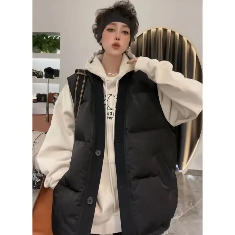 2023 Women's 2023 Autumn/winter Black Loose Hooded Vest Women's Fashion Mid Length Tank Top Horse Clip Loose Sleeveless Coat
2023 Women's 2023 Autumn/winter Black Loose Hooded Vest Women's Fashion Mid Length Tank Top Horse Clip Loose Sleeveless Coat