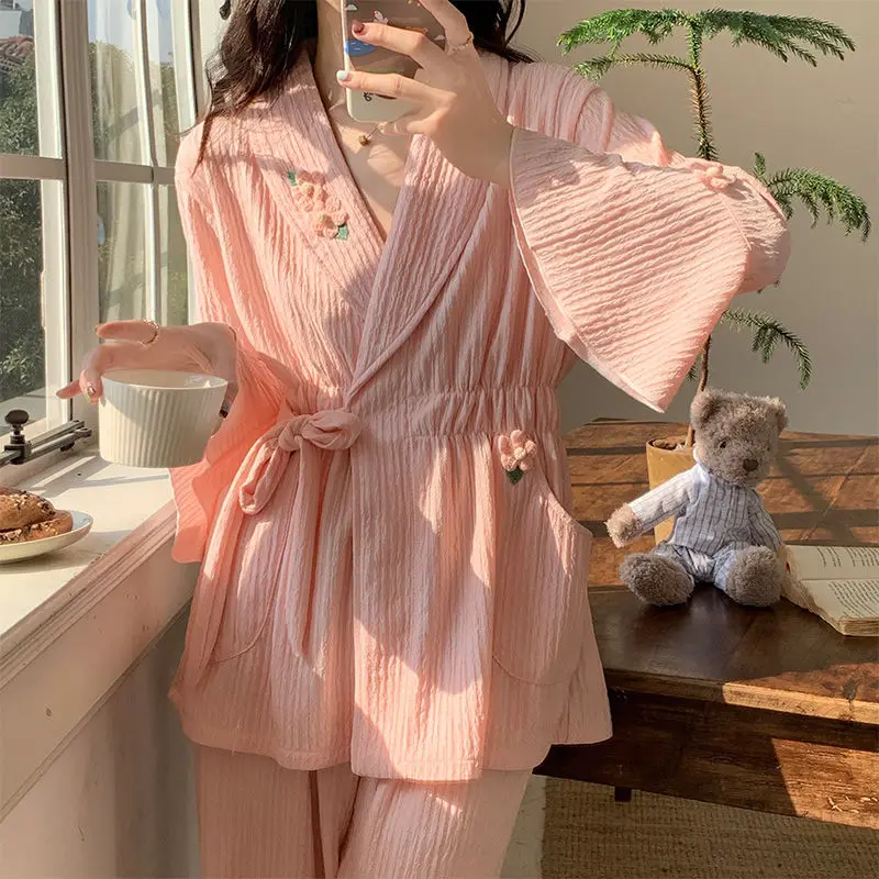 2023 Autumn New Women Long-Sleeved Cotton Thin Pajamas Comfort and Casual Home Wear Loose Breathable Two-Piece Suit
2023 Autumn New Women Long-Sleeved Cotton Thin Pajamas Comfort and Casual Home Wear Loose Breathable Two-Piece Suit