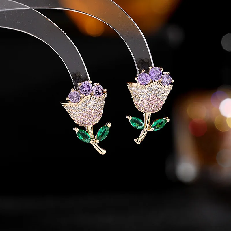 Cubic Zircon Tulip Stud Earring for Wedding,, Flowers Crystals Earrings for Bride, Women Girl Birthday Party Jewelry LYG037
Cubic Zircon Tulip Stud Earring for Wedding,, Flowers Crystals Earrings for Bride, Women Girl Birthday Party Jewelry LYG037