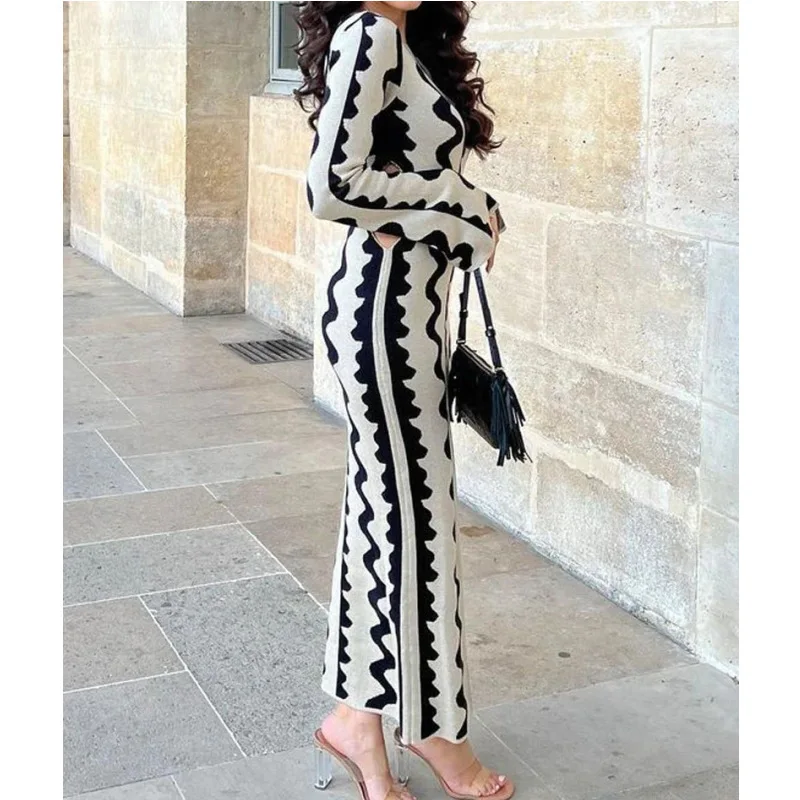 2023 New Women's Autumn Style Commuter Hollow Out One Step Dress Comfortable Knitted Slim High Waist Long Sleeve Dress
2023 New Women's Autumn Style Commuter Hollow Out One Step Dress Comfortable Knitted Slim High Waist Long Sleeve Dress