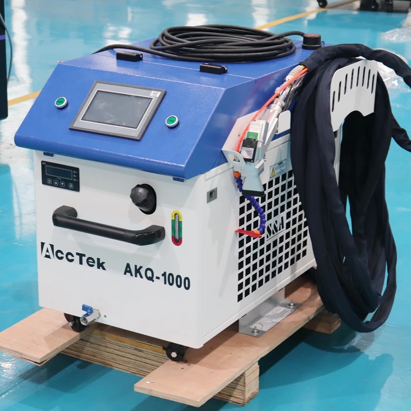 2023 Portable Hand-held Laser Rust Remover Dust Old Paint Laser Cleaner Fiber Laser Cleaning Machine 270mm Cleaning width 
2023 Portable Hand-held Laser Rust Remover Dust Old Paint Laser Cleaner Fiber Laser Cleaning Machine 270mm Cleaning width