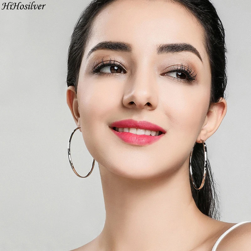 HiHosilver 925 Silver Needle New Women's Fashion High-quality Jewelry 3CM-6CM Circle Hoop Earrings HS0100
HiHosilver 925 Silver Needle New Women's Fashion High-quality Jewelry 3CM-6CM Circle Hoop Earrings HS0100