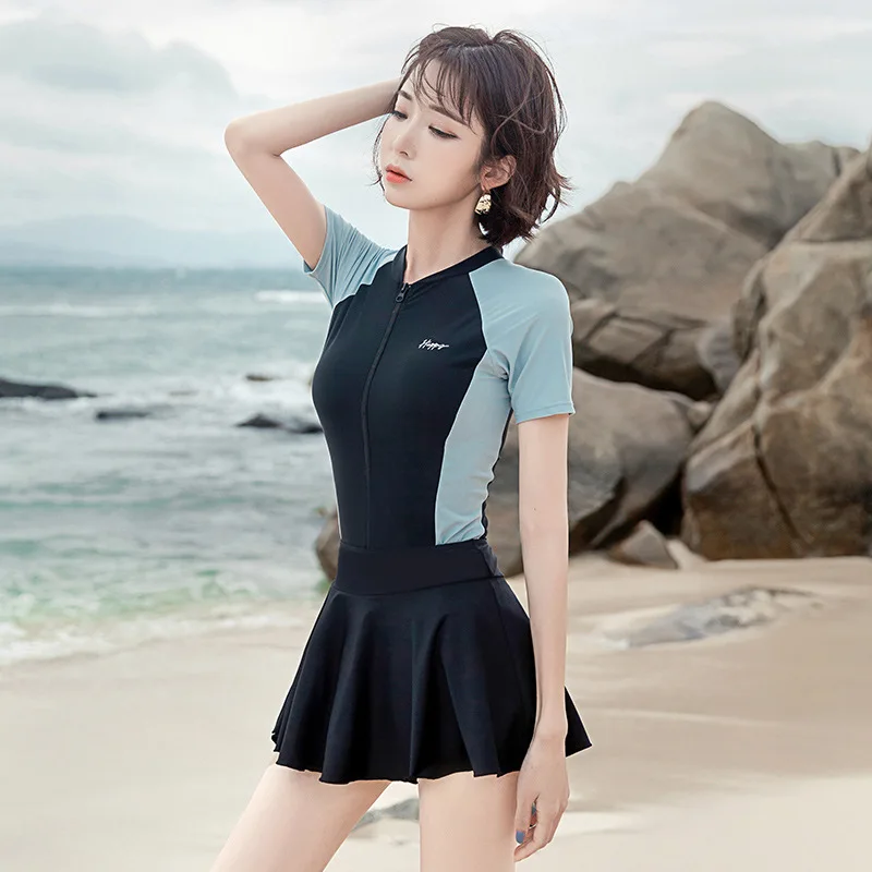 Summer Conservative Swimsuit With Skirt Swimming Suit For Women Ladies Rash Guard Plus Size Swimwear Surfing Clothes Beach 
Summer Conservative Swimsuit With Skirt Swimming Suit For Women Ladies Rash Guard Plus Size Swimwear Surfing Clothes Beach