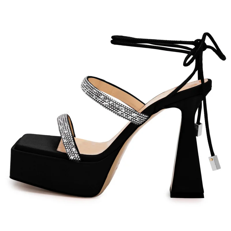 Bling Luxury Rhinestone High Heel Sandals with Straight Button Strap Thick Heel Square Head Elevated Lace up New Women's Sandals
Bling Luxury Rhinestone High Heel Sandals with Straight Button Strap Thick Heel Square Head Elevated Lace up New Women's Sandals