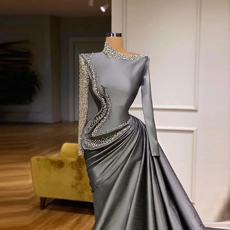 Luxury Crystal Pearls Women Evening Dress Elegant Long Sleeves Beads Sequined Party Gowns Chic Floor Length Pleat Prom Dresses
Luxury Crystal Pearls Women Evening Dress Elegant Long Sleeves Beads Sequined Party Gowns Chic Floor Length Pleat Prom Dresses