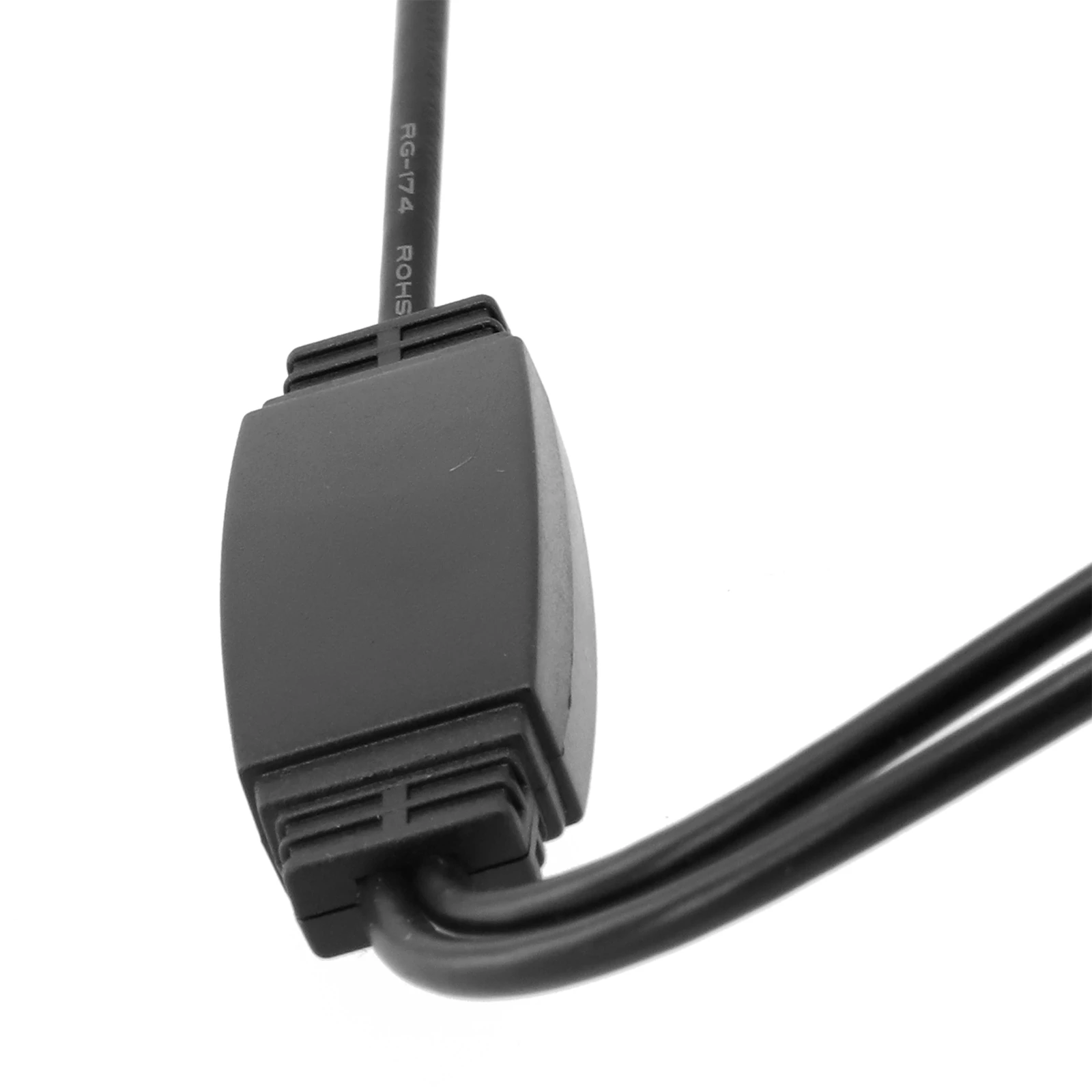 Conversion Radio Antenna Aerial DAB Converter/AM/ FM Converter/Splitter With SMA Adapter Antenna Aerial Splitter Adapter Cable
Conversion Radio Antenna Aerial DAB Converter/AM/ FM Converter/Splitter With SMA Adapter Antenna Aerial Splitter Adapter Cable