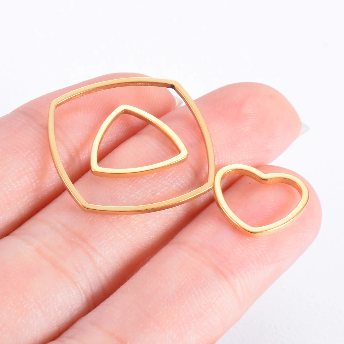 10Pcs DIY Jewelry Making Supplies Stainless Steel Hollow Heart Water Droplets Geometry Charm Accessories Wholesale
10Pcs DIY Jewelry Making Supplies Stainless Steel Hollow Heart Water Droplets Geometry Charm Accessories Wholesale