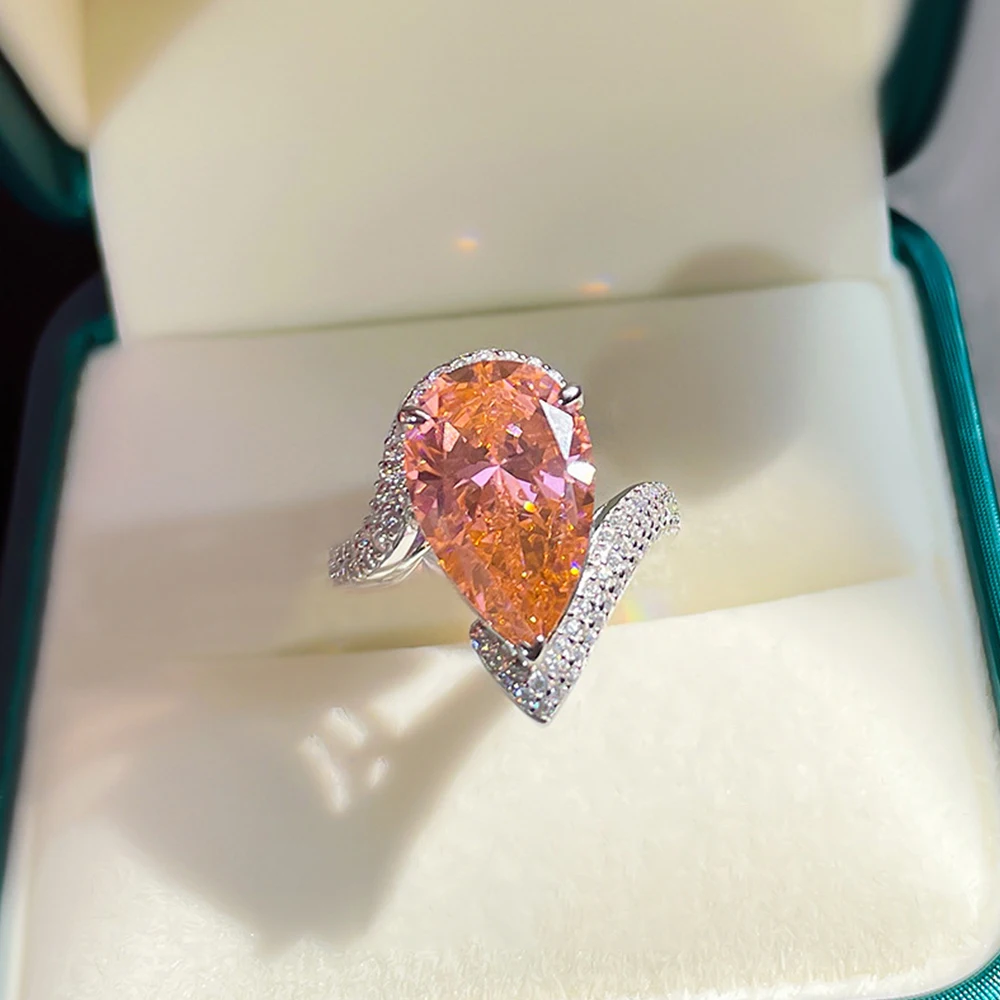 WPB S925 Sterling Silver Rings Champagne Drop Diamond Rings Women's Sparkling High Carbon Diamonds Luxury Jewelry Gifts Party
WPB S925 Sterling Silver Rings Champagne Drop Diamond Rings Women's Sparkling High Carbon Diamonds Luxury Jewelry Gifts Party