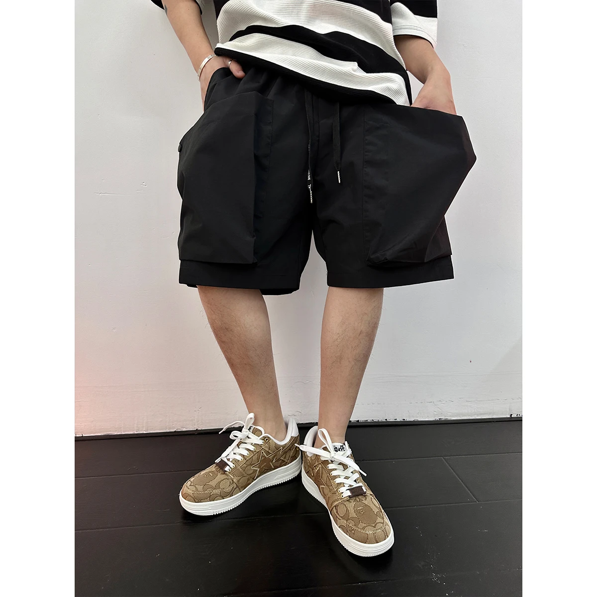 Summer Japanese Streetwear Waterproof Baggy Shorts Men Clothing Harajuku Oversize Casual Cargo Pants Korean Hip Hop Trendy Pants
Summer Japanese Streetwear Waterproof Baggy Shorts Men Clothing Harajuku Oversize Casual Cargo Pants Korean Hip Hop Trendy Pants