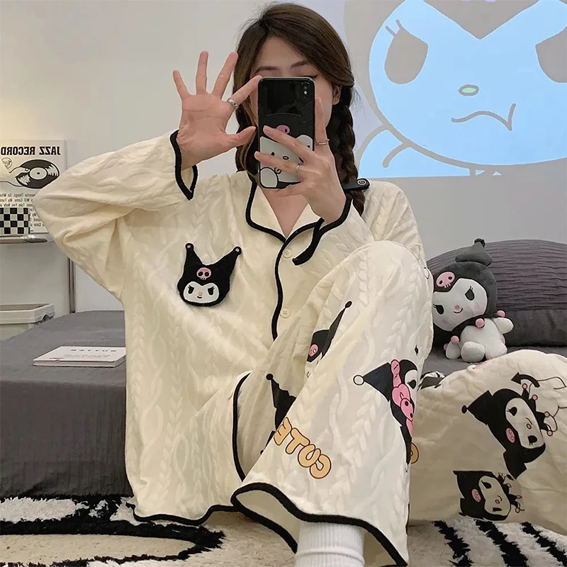 Пижама Kuromi Sanrio Kawaii с длинными рукавами, мультяшный аниме Cinnamoroll для девочек, сердечки, весна-осень, жаккардовая Домашняя одежда, набор в подарок
Пижама Kuromi Sanrio Kawaii с длинными рукавами, мультяшный аниме Cinnamoroll для девочек, сердечки, весна-осень, жаккардовая Домашняя одежда, набор в подарок