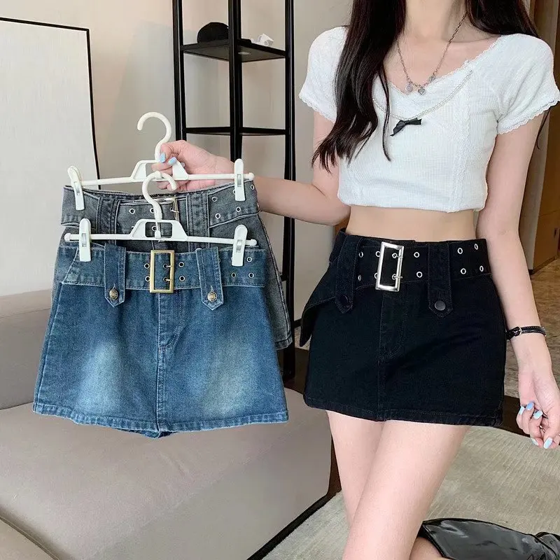Y2k Women Vintage Cargo Skirt Korean Fashion Female Clothing Mini Skirts Summer Straight Casual Short Pants College Streetwear
Y2k Women Vintage Cargo Skirt Korean Fashion Female Clothing Mini Skirts Summer Straight Casual Short Pants College Streetwear
