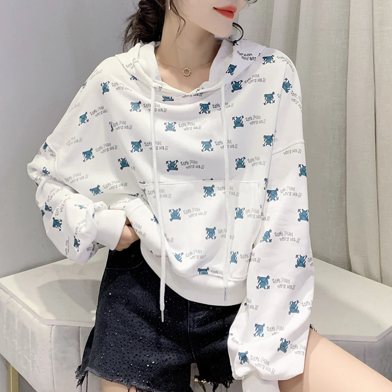 2022 Autumn Hooded Full Edition Cartoon Print High-waisted Loose Sweet Long Sleeved Sweatshirt Woman Free Shipping
2022 Autumn Hooded Full Edition Cartoon Print High-waisted Loose Sweet Long Sleeved Sweatshirt Woman Free Shipping