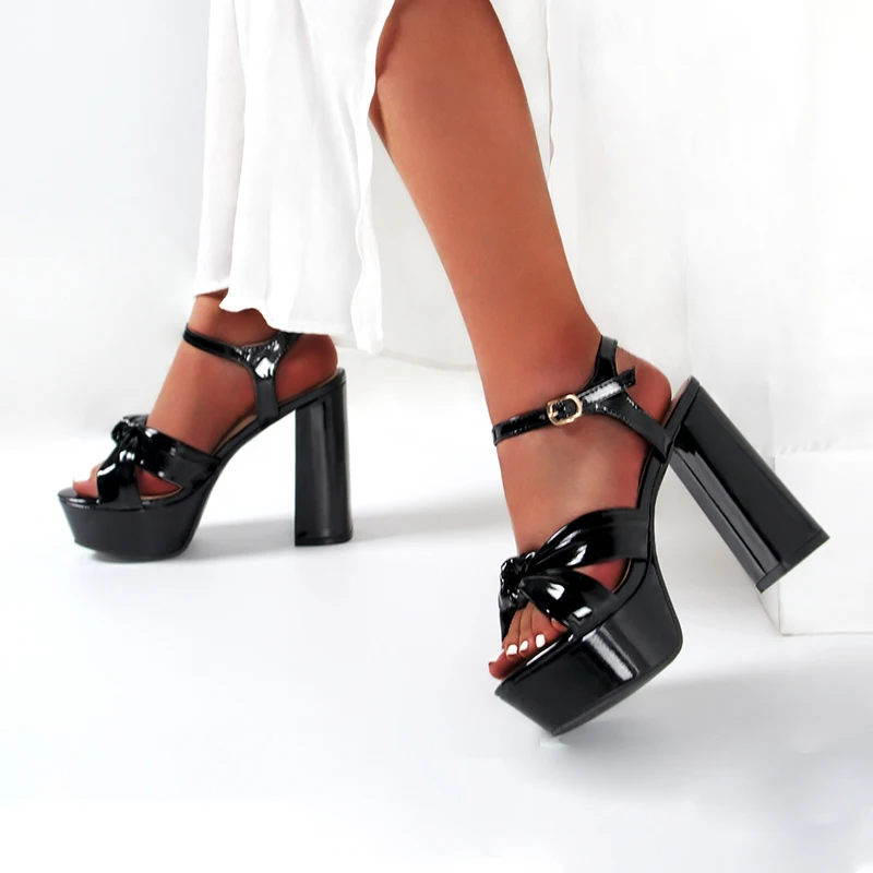Crisscross Thin Band Hollow Sweet Cute Summer Sandals Patent Leather High Platform Thick Heel Ankle Buckle Peep Toe Sexy Sandals
Crisscross Thin Band Hollow Sweet Cute Summer Sandals Patent Leather High Platform Thick Heel Ankle Buckle Peep Toe Sexy Sandals