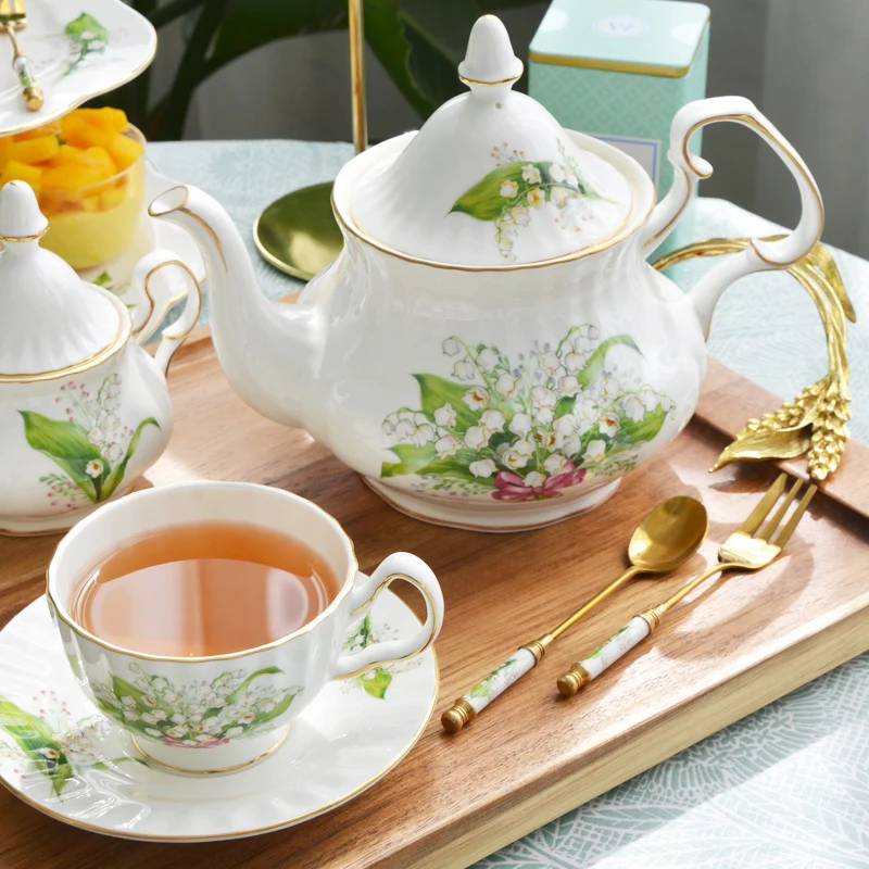 

Tea Cup Saucers Lily Valley Set Porcelain Teapot Creamer Sugar Bowl Coffee Mug Household Dinner Plates Dessert Stand Cake Tray