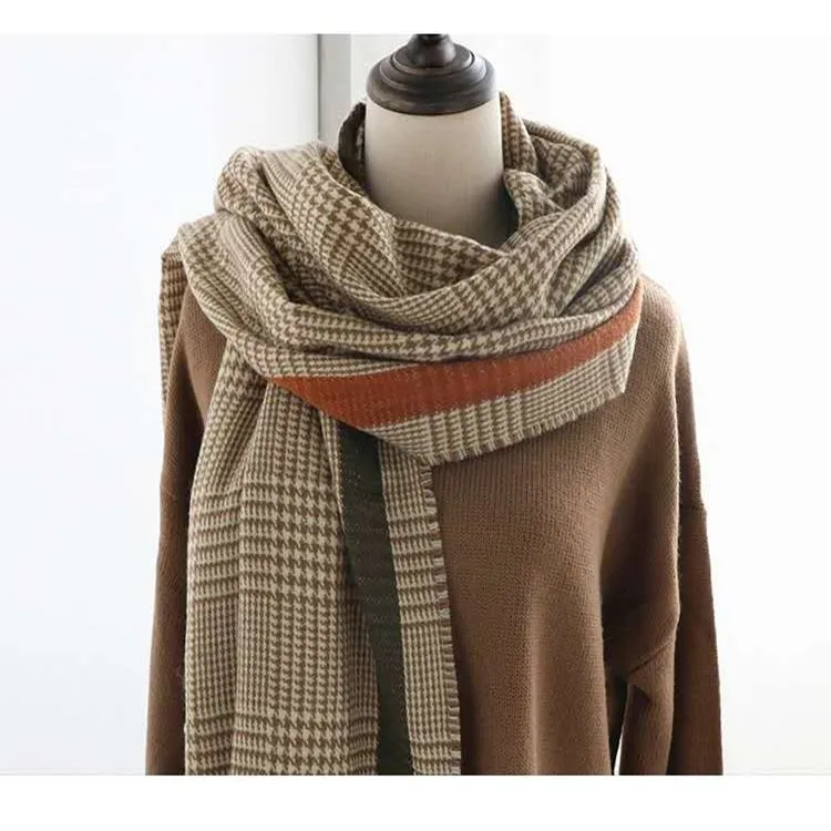 Autumn Winter Fashion Vintage Scarf Women Check Printing Warm Shawl Neckerchief Female Tassel Travel Elegance Shawl Scarf
Autumn Winter Fashion Vintage Scarf Women Check Printing Warm Shawl Neckerchief Female Tassel Travel Elegance Shawl Scarf