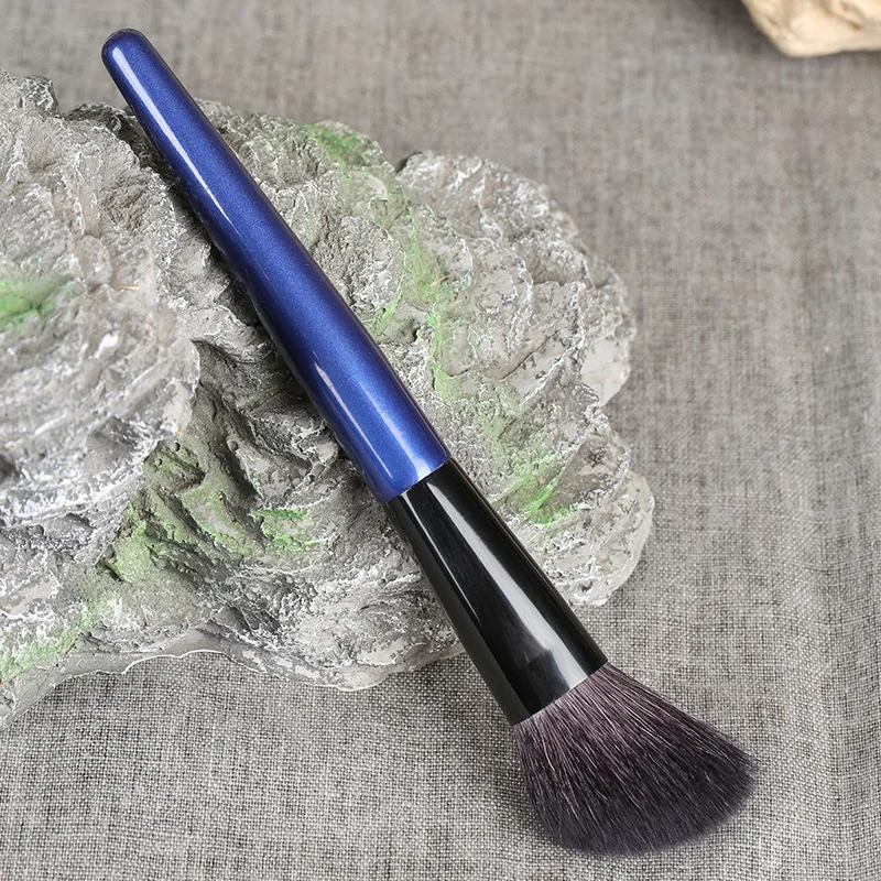 Blue Animal Hair Slant Head Grooming Brush Goat Hair Blush Powder Brush Quality Soft Fluffy Hair Beauty Tools for Women Luxury
Blue Animal Hair Slant Head Grooming Brush Goat Hair Blush Powder Brush Quality Soft Fluffy Hair Beauty Tools for Women Luxury