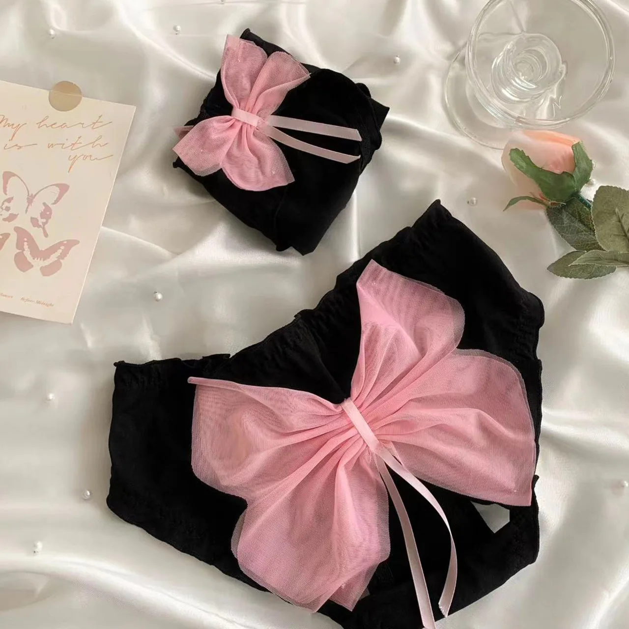 Toner Queen Sweet Cotton Breathable Comfortable Sexy Pure Color Contrast Comfortable Naked Mid Rise Women's Triangles Cotton
Toner Queen Sweet Cotton Breathable Comfortable Sexy Pure Color Contrast Comfortable Naked Mid Rise Women's Triangles Cotton