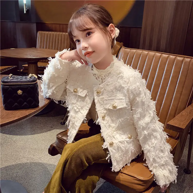 Girls Winter Cotton Plush Set New Fashion Children Small Fragrant Wind Popular Set Split Flare Pants Winter Clothing
Girls Winter Cotton Plush Set New Fashion Children Small Fragrant Wind Popular Set Split Flare Pants Winter Clothing