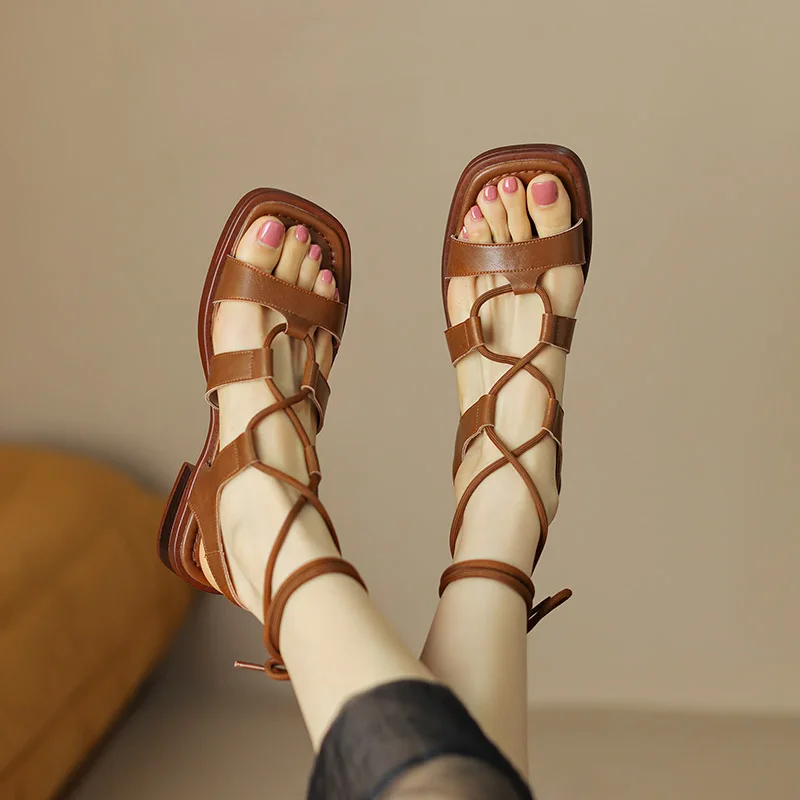 Phoentin Gladiator sandal woman casual Sandals 2023 shoes for women 43 size low heels cross tied Ankle strap ladies Shoes FT2335
Phoentin Gladiator sandal woman casual Sandals 2023 shoes for women 43 size low heels cross tied Ankle strap ladies Shoes FT2335