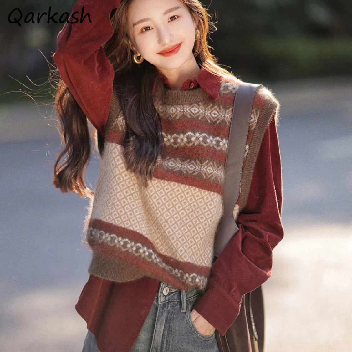 

Retro Vests Women Striped Panelled Patchwork Jacquard O-neck Loose Sleeveless Knitting Sweaters Design Casual Soft Fashion New