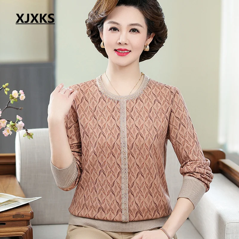 XJXKS 2023 Autumn Winter New Middle-aged Elderly Women's Sweater Round Neck Long-sleeved Loose Oversize M-6XL Knitted Pullover
XJXKS 2023 Autumn Winter New Middle-aged Elderly Women's Sweater Round Neck Long-sleeved Loose Oversize M-6XL Knitted Pullover
