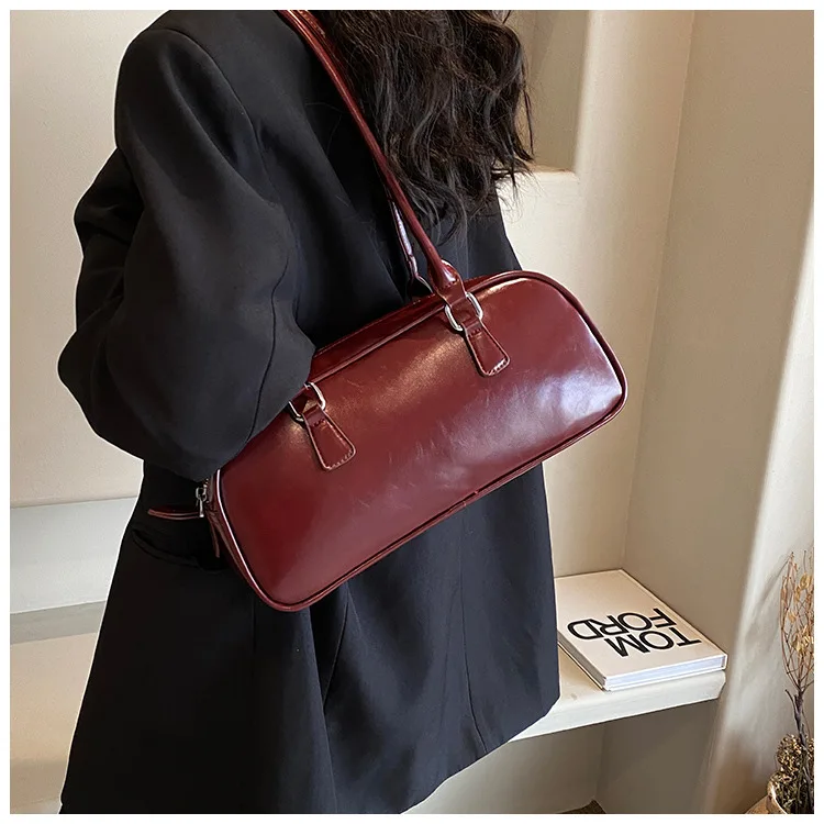 بلون بولي Leather حقائب جلدية تحت الإبط للنساء 2026 ربيع الكورية موضة ريترو حقيبة كتف بسيطة سيدة حقائب اليد والمحافظ بلون بولي Leather حقائب جلدية تحت الإبط للنساء 2026 ربيع الكورية موضة ريترو حقيبة كتف بسيطة سيدة حقائب اليد والمحافظ