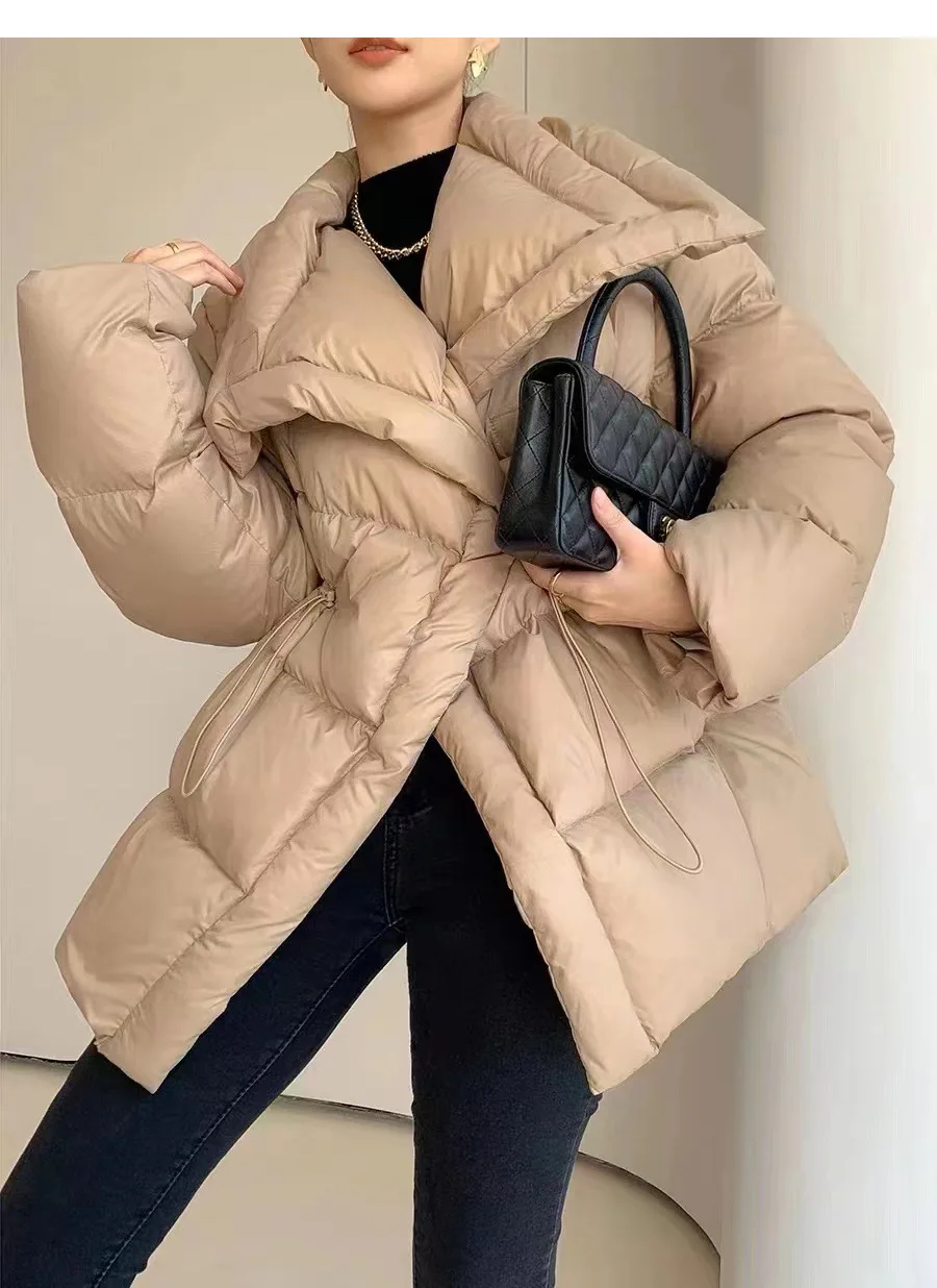 High-street New Winter Women Jacket Thick White Duck Down Coat Aymmetric Length Pull Rope Female Warm Down Outerwear
High-street New Winter Women Jacket Thick White Duck Down Coat Aymmetric Length Pull Rope Female Warm Down Outerwear