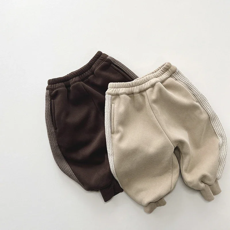 Winter Boys and girls broadside warm sweatpants Kids thicken Fleece Lining loose sports pants 
Winter Boys and girls broadside warm sweatpants Kids thicken Fleece Lining loose sports pants