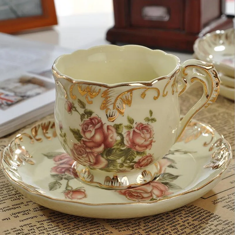 Pastoral Rose Bone China Tea Cup Saucer Spoon Set Europe Porcelain Coffee 200ml Mug Tray Cafe Tumbler Party Drinkware
Pastoral Rose Bone China Tea Cup Saucer Spoon Set Europe Porcelain Coffee 200ml Mug Tray Cafe Tumbler Party Drinkware
