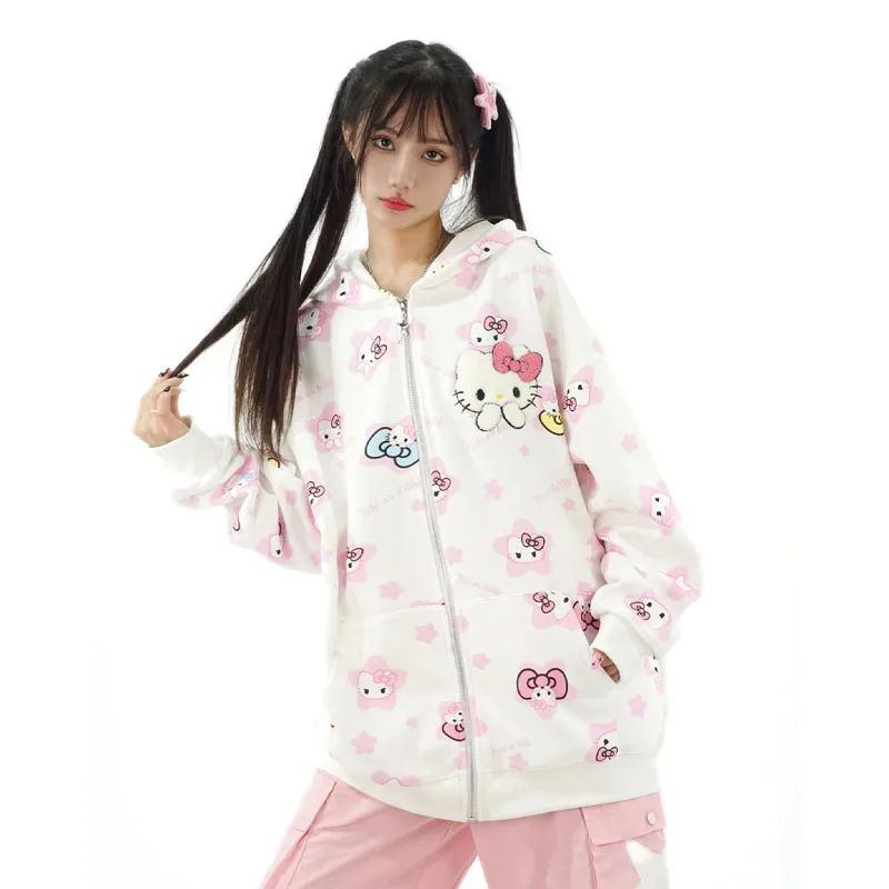 Осенняя милая куртка Sanrio Hellokittyed, лидер продаж, для девушек, свободный, вышивка, капюшон, молния, полный принт, мультфильм, мягкий, Повседневный, Спортивный Топ
Осенняя милая куртка Sanrio Hellokittyed, лидер продаж, для девушек, свободный, вышивка, капюшон, молния, полный принт, мультфильм, мягкий, Повседневный, Спортивный Топ