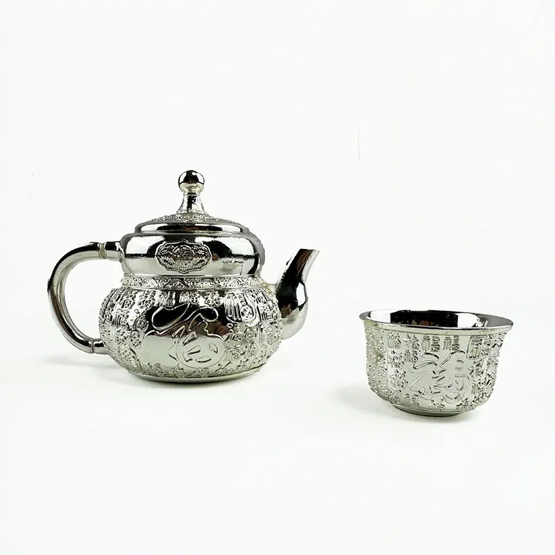 Sterling silver exquisite tea set light luxury palace style Chinese tea cup set for men household simple decoration
Sterling silver exquisite tea set light luxury palace style Chinese tea cup set for men household simple decoration