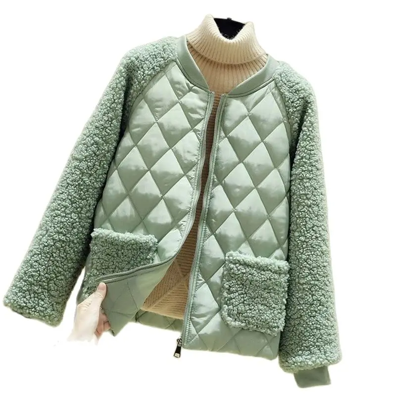 Jacket for Women Autumn Winter Lambswool Splice Parka Female Short Casual Cotton-padded Loose Warm Outwear 2023 Down Coats
Jacket for Women Autumn Winter Lambswool Splice Parka Female Short Casual Cotton-padded Loose Warm Outwear 2023 Down Coats