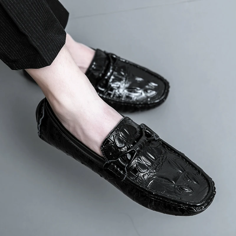 Men shoes slip on fashion shoes casual all-match trend outdoor driving daily genuine leather Round head flat bottom men's shoes
Men shoes slip on fashion shoes casual all-match trend outdoor driving daily genuine leather Round head flat bottom men's shoes