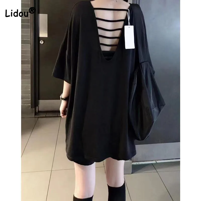Summer Women's Clothing Fashion Hollow Out Backless Sexy Loose T-shirt Casual All-match Half Sleeve Solid Color Tops for Female
Summer Women's Clothing Fashion Hollow Out Backless Sexy Loose T-shirt Casual All-match Half Sleeve Solid Color Tops for Female