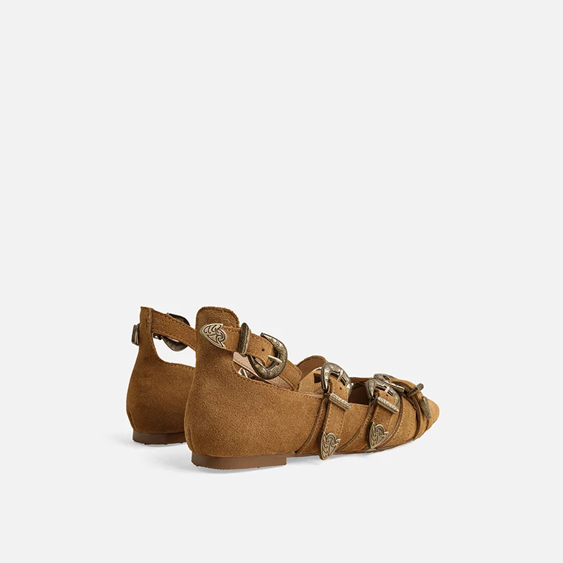 MUMANI Women‘s Genuine Leather Flat with Buckle Strap Casual Ethnic Metal decoration Sandals
MUMANI Women‘s Genuine Leather Flat with Buckle Strap Casual Ethnic Metal decoration Sandals