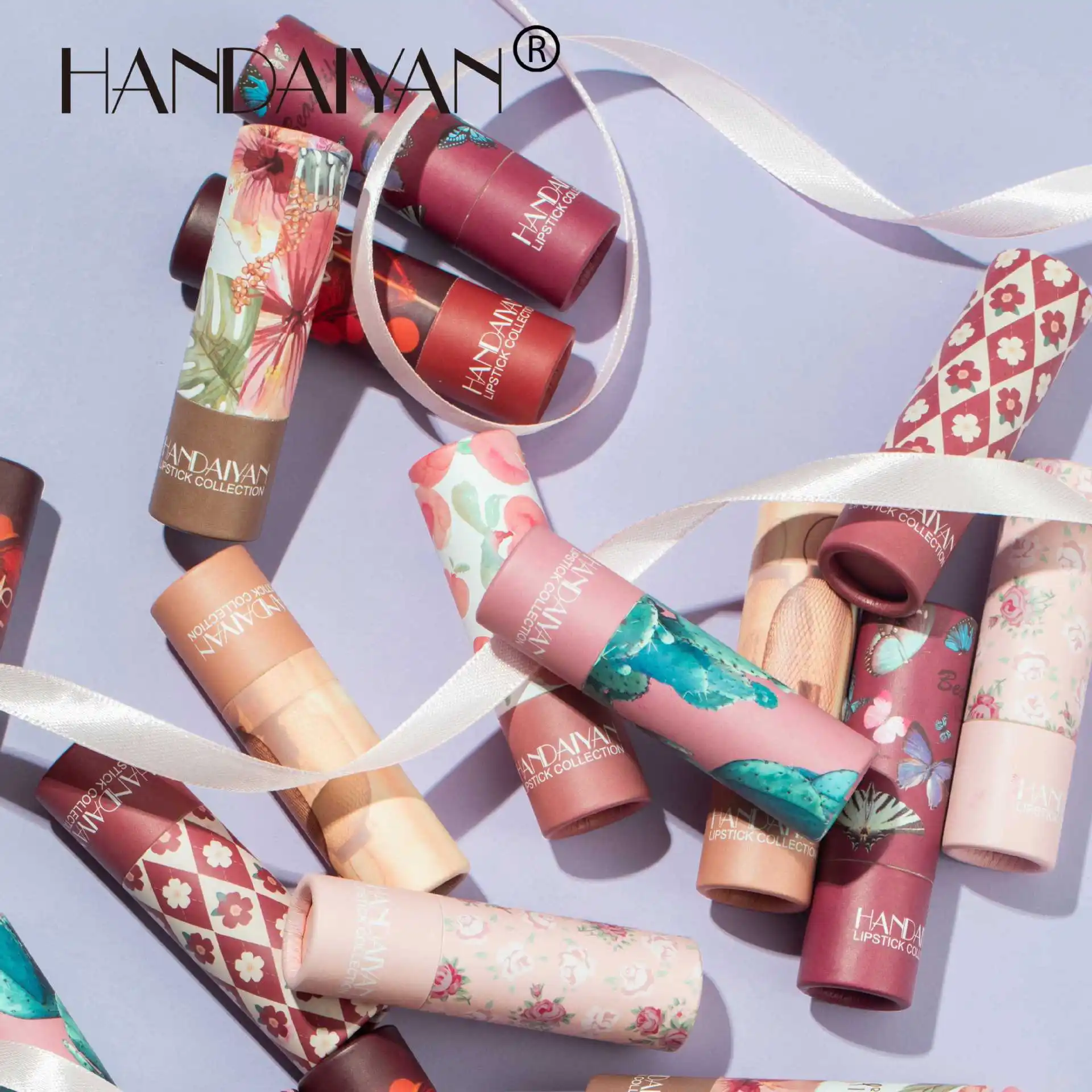 1PC HANDAIYAN Matte New Color Lipstick Velvet Fog is Not Easy to Fade Nude Color Lipstick
1PC HANDAIYAN Matte New Color Lipstick Velvet Fog is Not Easy to Fade Nude Color Lipstick