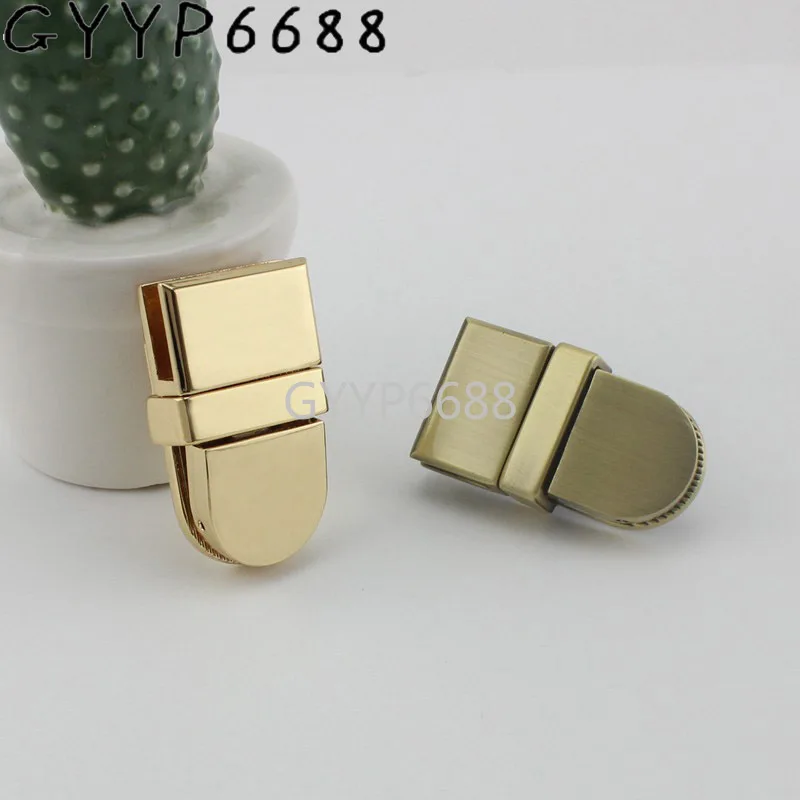 1-20sets 42*24mm 4colors high quality metal pressed lock briefcase for genuine leather bag making plug lock hardware accessories
1-20sets 42*24mm 4colors high quality metal pressed lock briefcase for genuine leather bag making plug lock hardware accessories