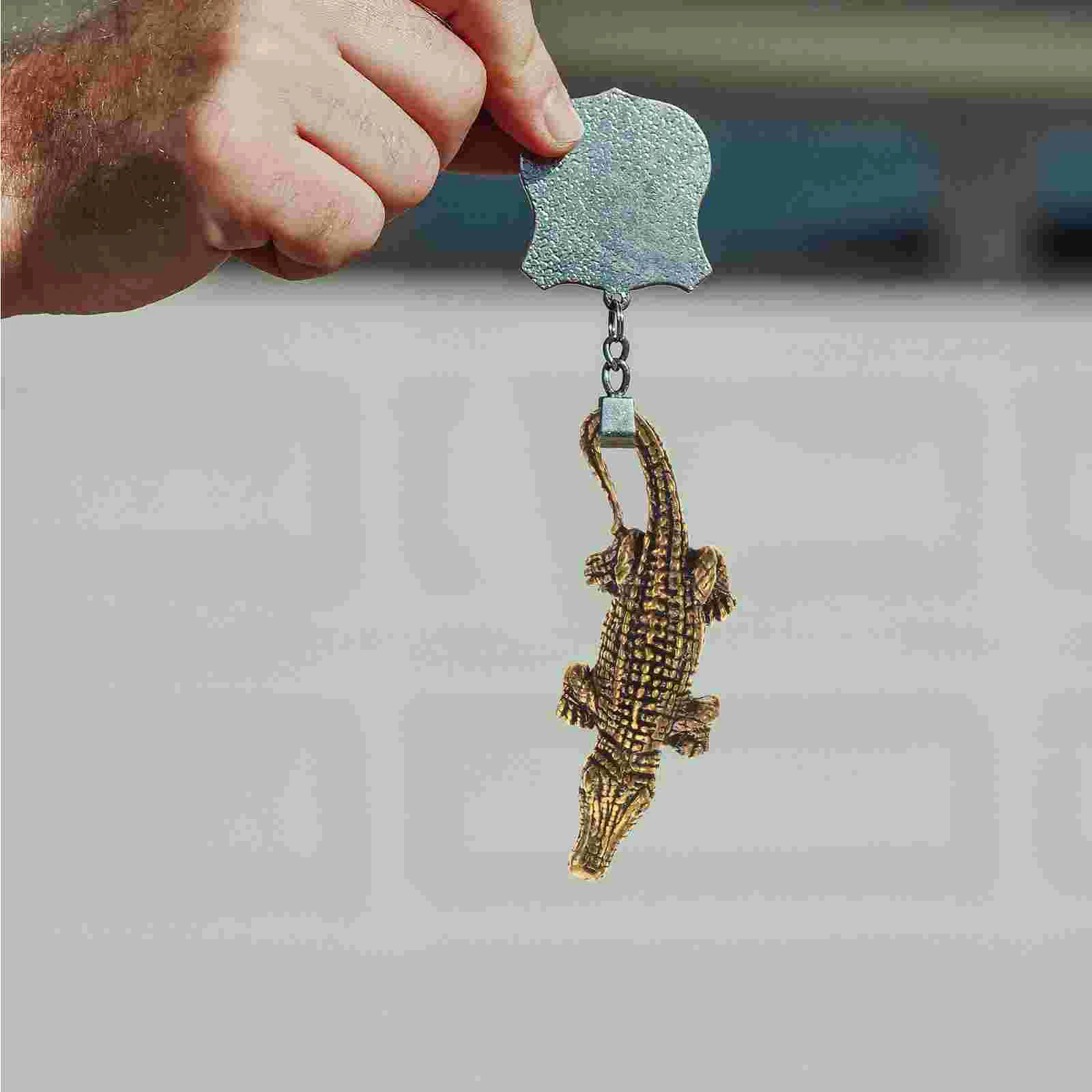 2 Pcs Crocodile Ornament Educational Figurine Gold Key Holder Spacer Beads Pendant
2 Pcs Crocodile Ornament Educational Figurine Gold Key Holder Spacer Beads Pendant