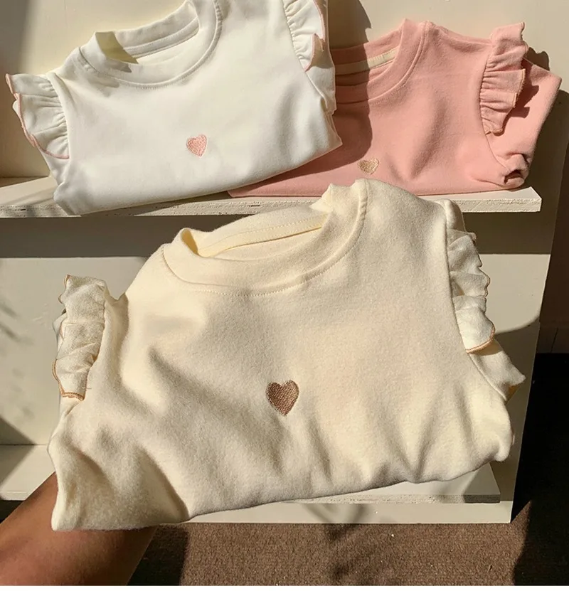1-8Y طفل الفتيات طويلة الأكمام تي شيرت 2025 الخريف جديد طفل رقيقة المخملية أفخم قاعدة قميص الأطفال الحب المطرزة قميص بلايز 1-8Y طفل الفتيات طويلة الأكمام تي شيرت 2025 الخريف جديد طفل رقيقة المخملية أفخم قاعدة قميص الأطفال الحب المطرزة قميص بلايز