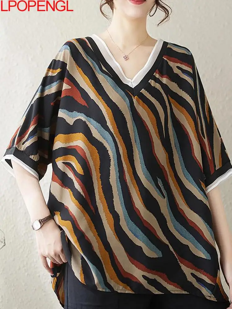 Женская винтажная шифоновая рубашка, Повседневная Свободная Классическая рубашка в полоску с V-образным вырезом и короткими рукавами, в Корейском стиле, лето 2024
Женская винтажная шифоновая рубашка, Повседневная Свободная Классическая рубашка в полоску с V-образным вырезом и короткими рукавами, в Корейском стиле, лето 2024