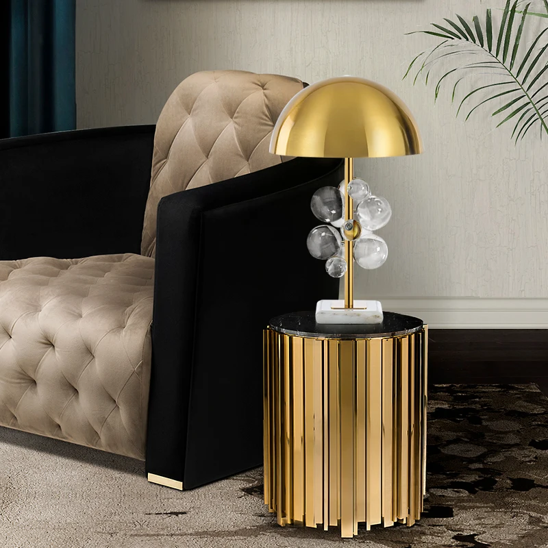 e color crystal ball, modern luxury study, living room, bedroom, personalized table lamp
e color crystal ball, modern luxury study, living room, bedroom, personalized table lamp