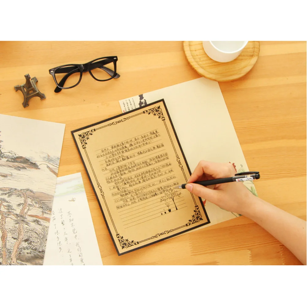 

8Pcs Kraft Paper Vintage Letter Paper Vintage Envelope Paper Stationery Set (2 Patterns)