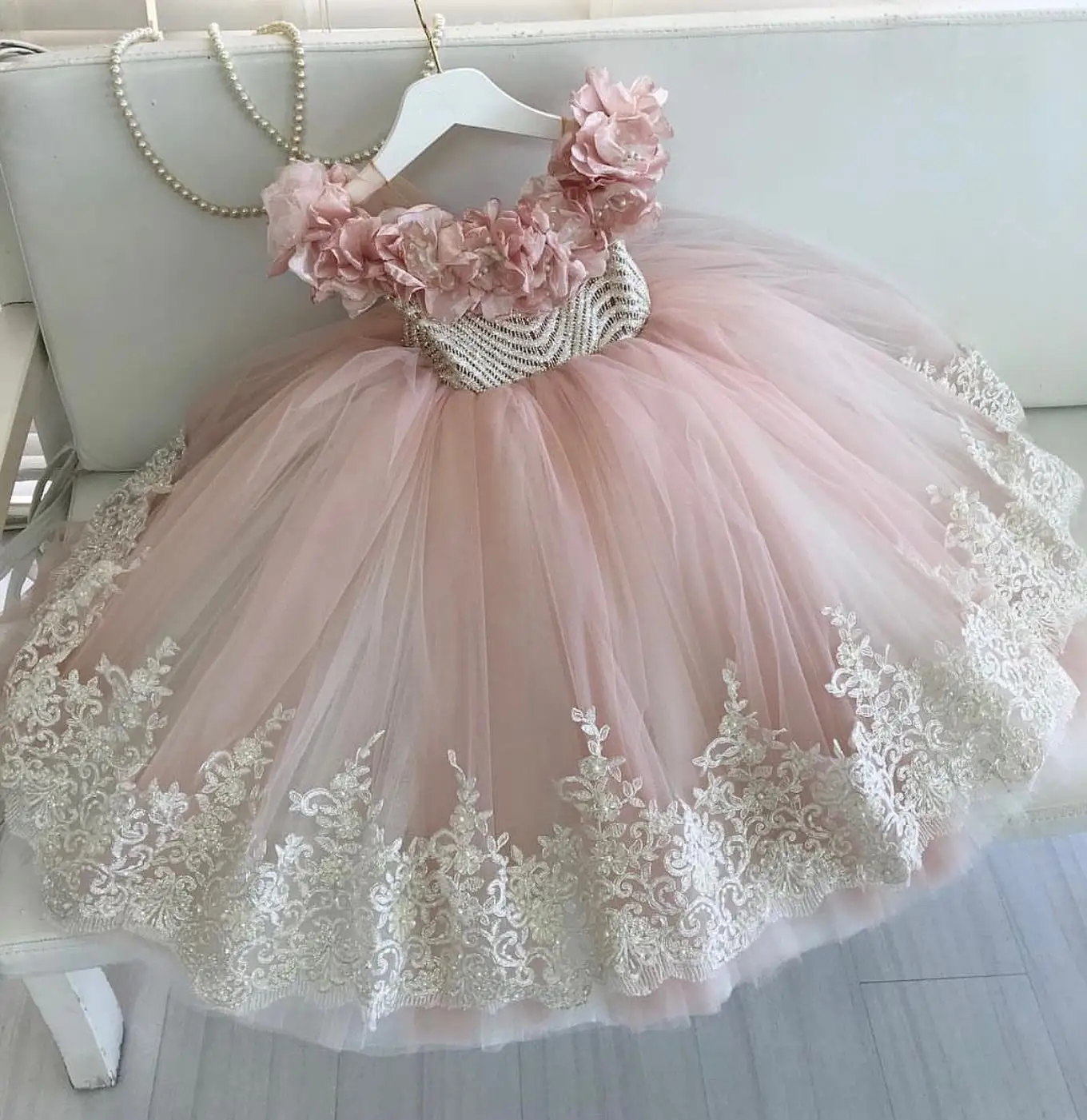 Pink Flower Girl Dresse for Wedding Glitter Appliques Kid Birthday Party Gown Princess Sleeveless Children Wedding Guest Dresses
Pink Flower Girl Dresse for Wedding Glitter Appliques Kid Birthday Party Gown Princess Sleeveless Children Wedding Guest Dresses