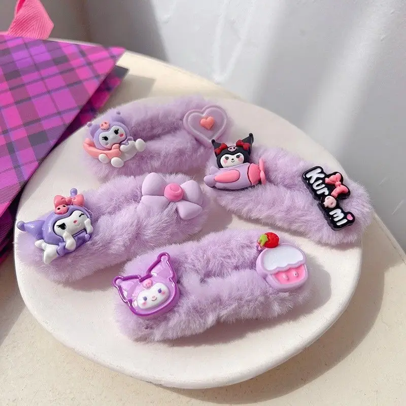 4/5pcs Hellokitty Sanrio Plush клипы для волос любят клипы для волос Kawaii Kuromi заколки для волос клип сладкие аксессуары для волос для женщин подарок
4/5pcs Hellokitty Sanrio Plush клипы для волос любят клипы для волос Kawaii Kuromi заколки для волос клип сладкие аксессуары для волос для женщин подарок