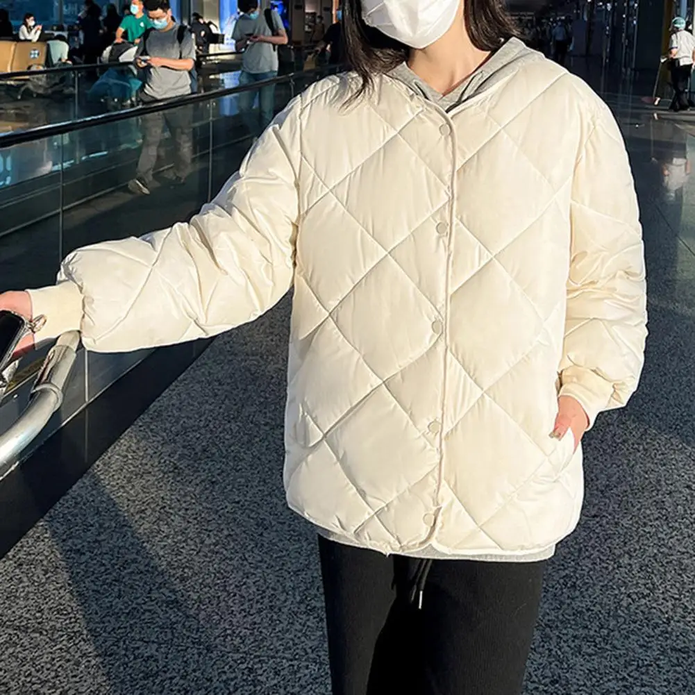 V-neck Coat Soft Solid Color Women's Winter Cotton Coat with Pockets Elastic Cuff V Neck Long Sleeve Loose Fit Baseball Jacket
V-neck Coat Soft Solid Color Women's Winter Cotton Coat with Pockets Elastic Cuff V Neck Long Sleeve Loose Fit Baseball Jacket