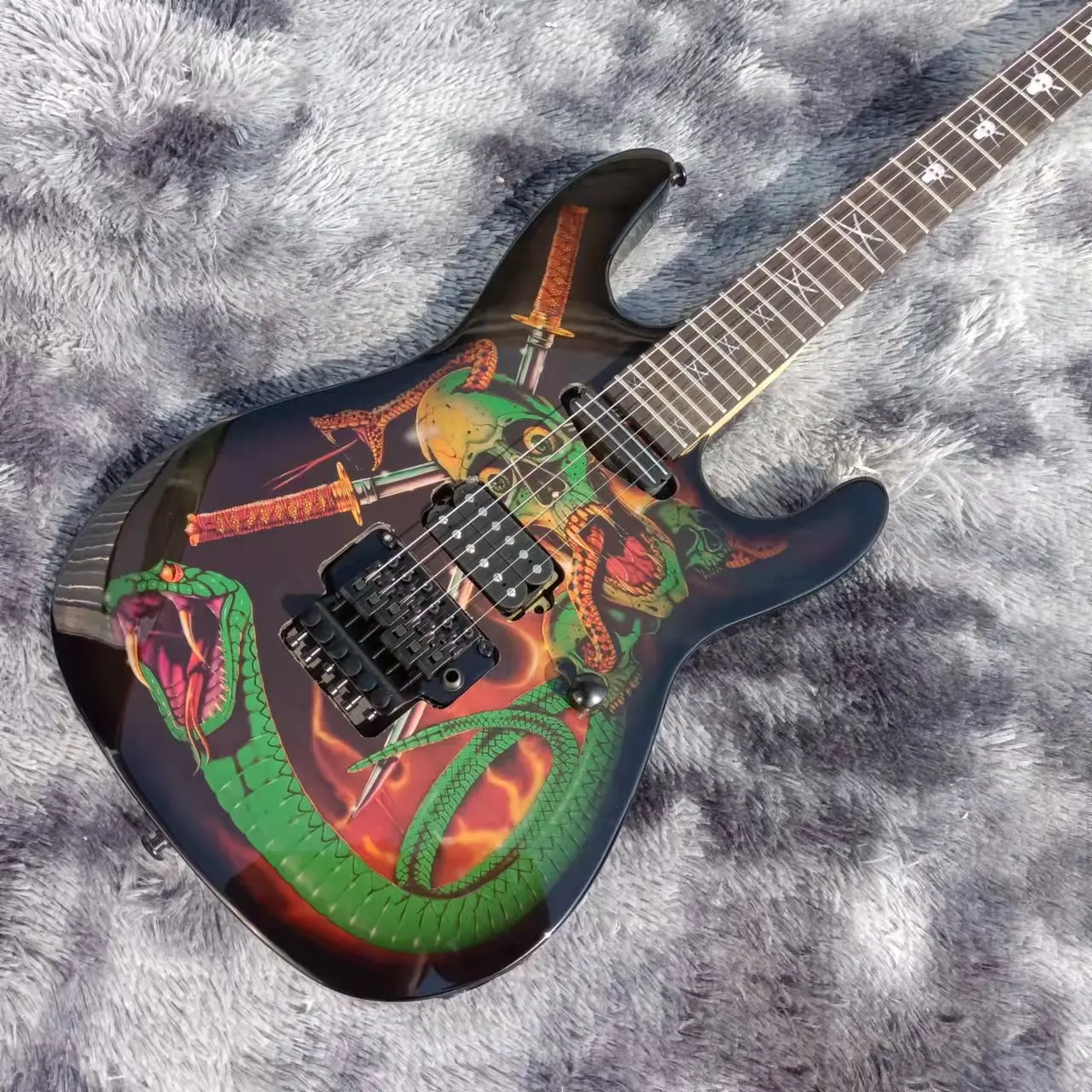 2022 Custom Shop LTD электрическая гитара черепа змеи Джордж Линч Подпись Floyd Rose Tremolo мост