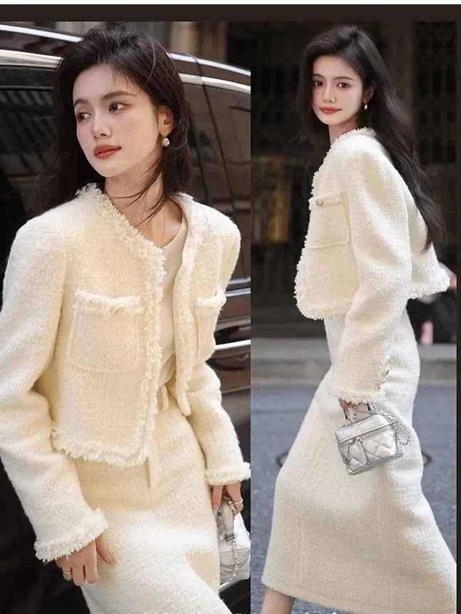 Rich Lady Temperament Small Fragrance Style Suit Spring Autumn Long Skirt High-End Sense Long Sleeve Short Jacket Two-Piece Set
Rich Lady Temperament Small Fragrance Style Suit Spring Autumn Long Skirt High-End Sense Long Sleeve Short Jacket Two-Piece Set